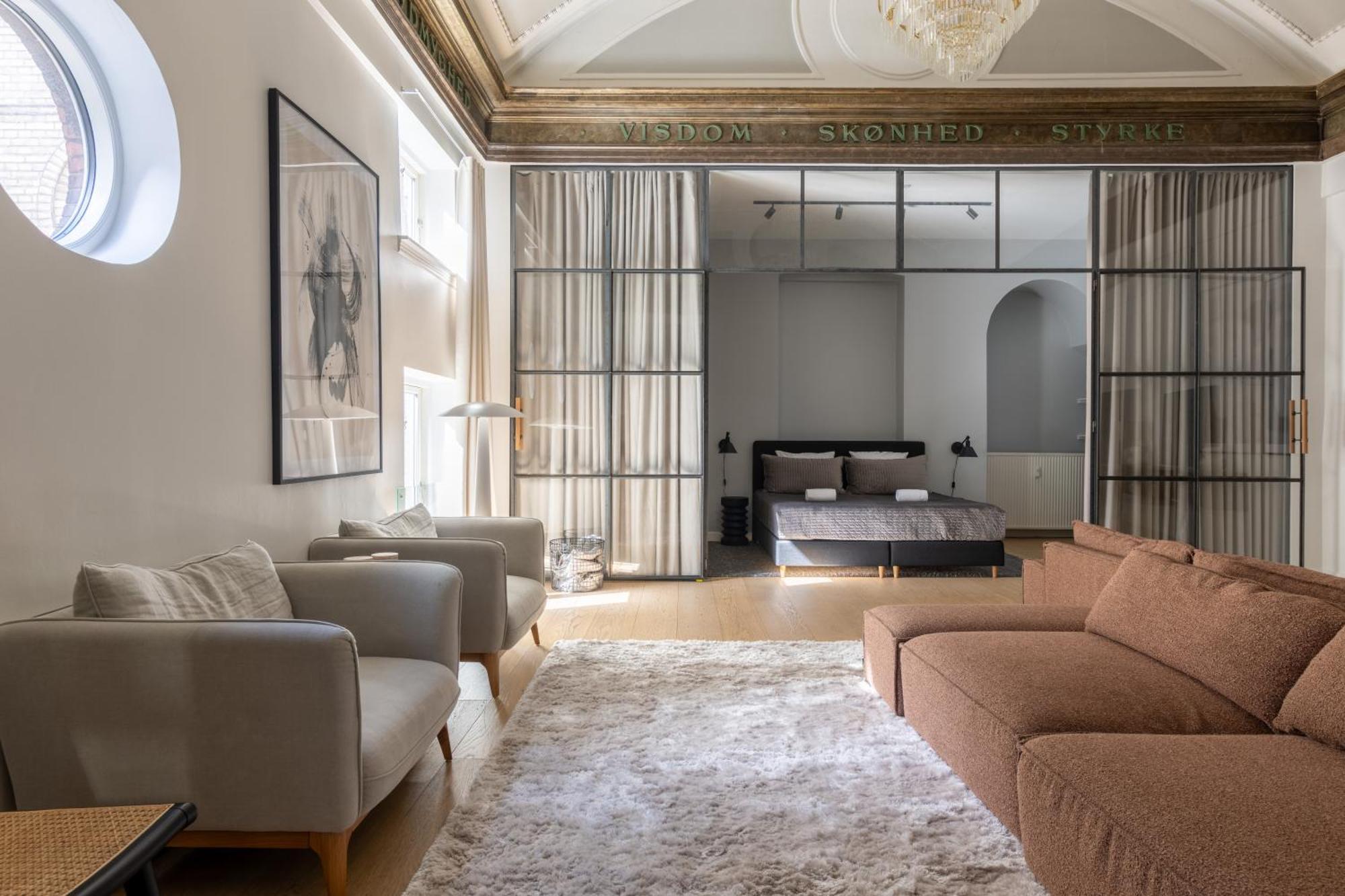 Unique 3 Bedroom Apartment In Vibrant Frederiksberg København Eksteriør billede