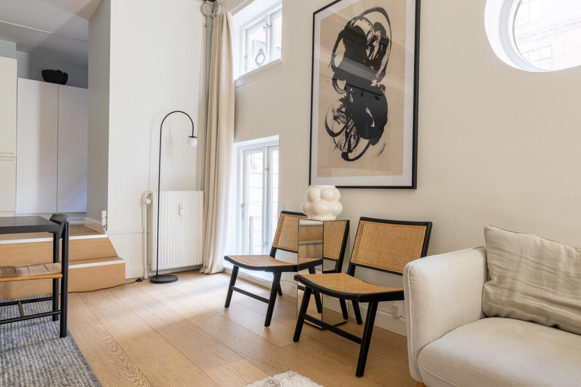 Unique 3 Bedroom Apartment In Vibrant Frederiksberg København Eksteriør billede