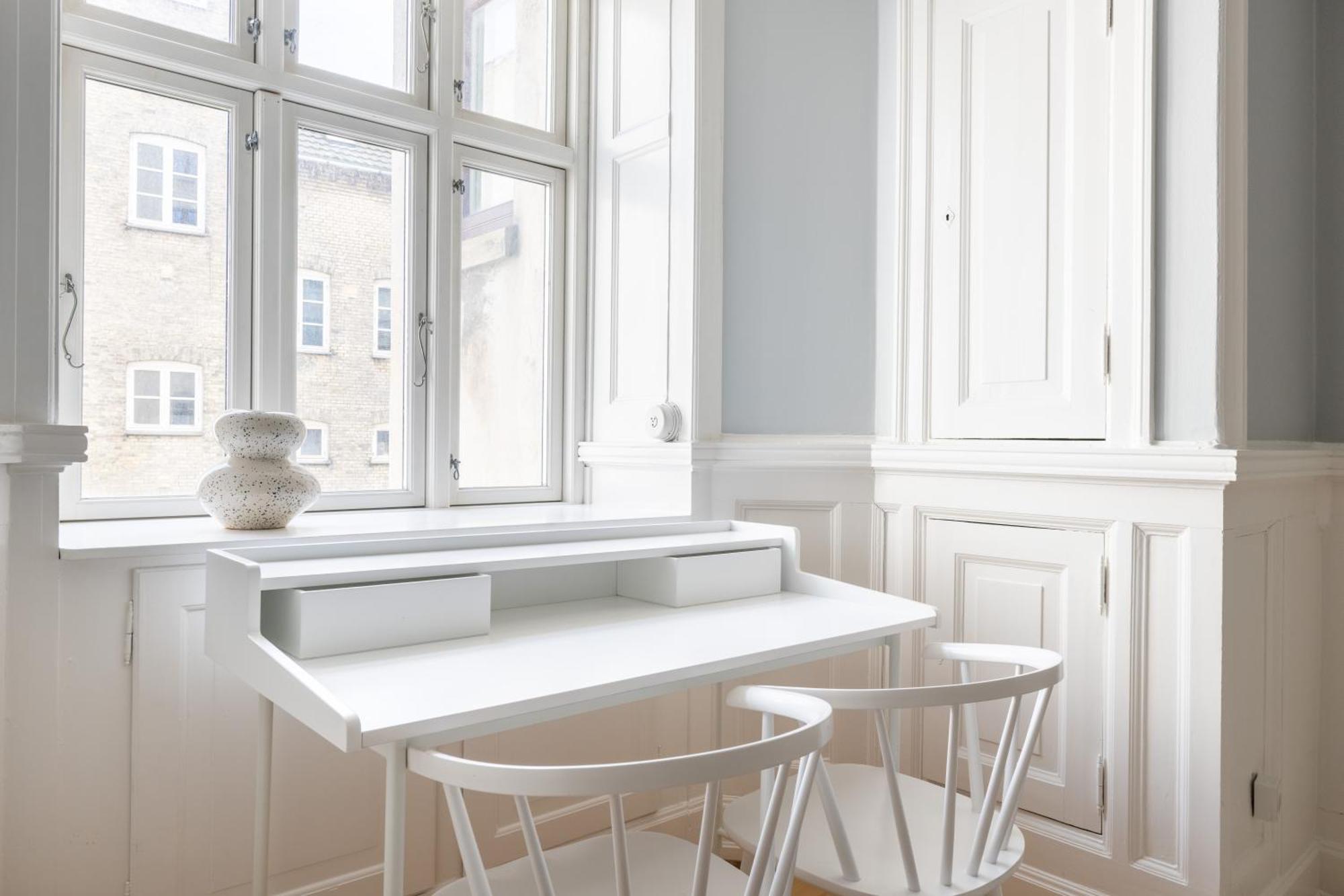 Unique 3 Bedroom Apartment In Vibrant Frederiksberg København Eksteriør billede