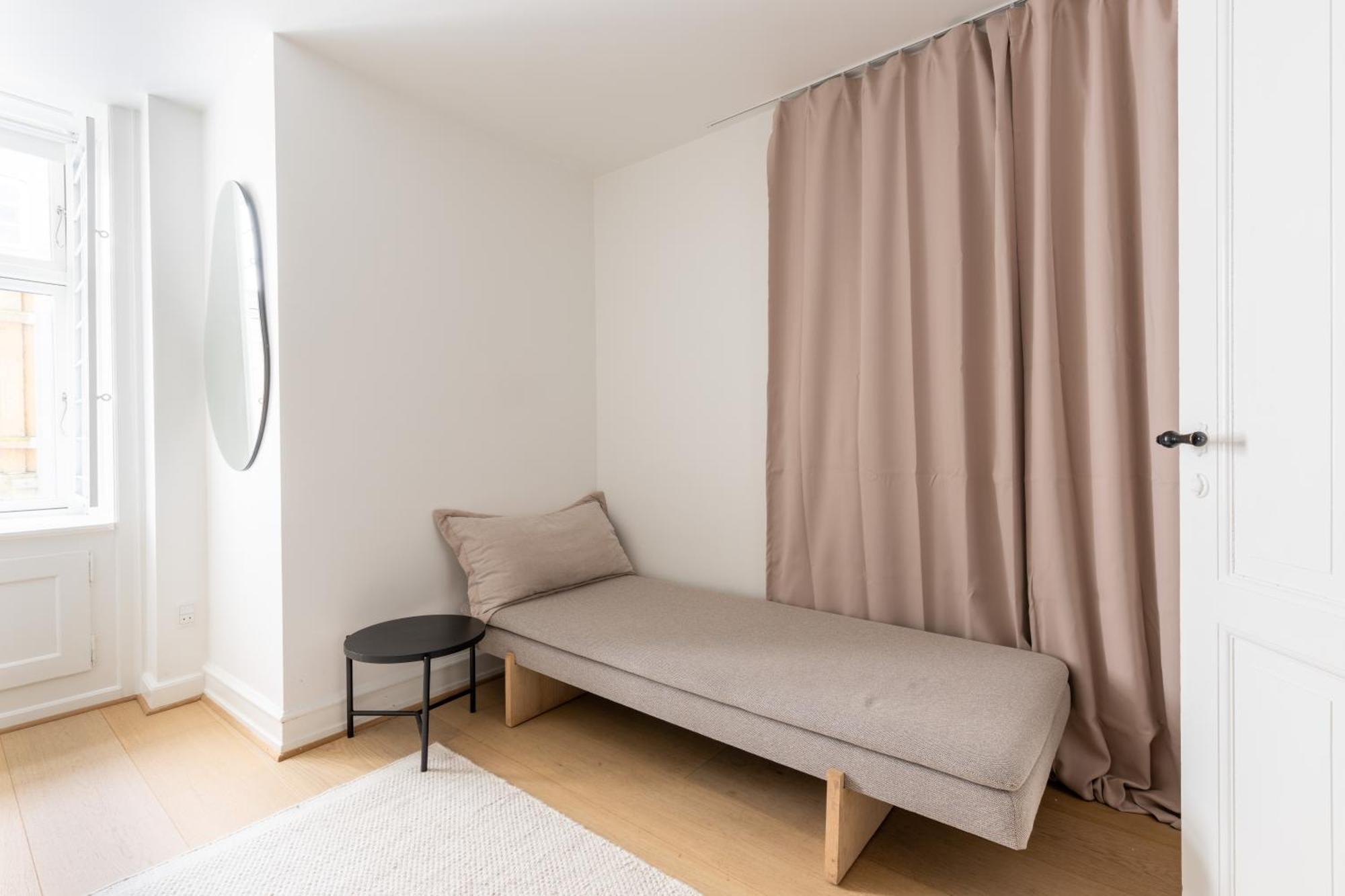 Unique 3 Bedroom Apartment In Vibrant Frederiksberg København Eksteriør billede